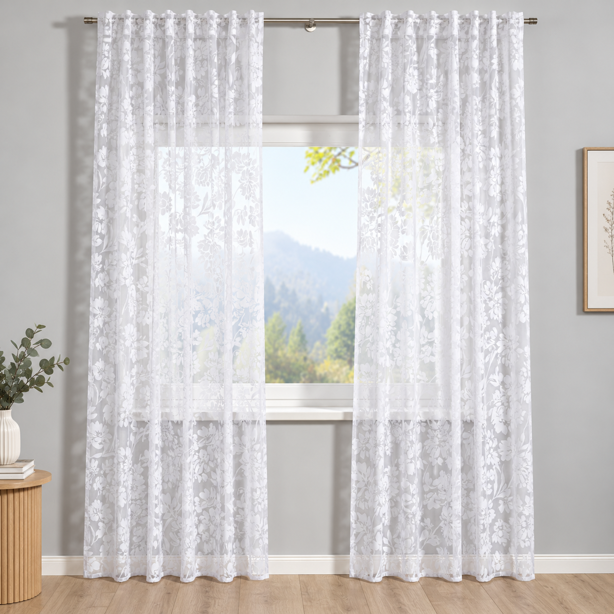 Luftige Eleganz mit floralem Charme